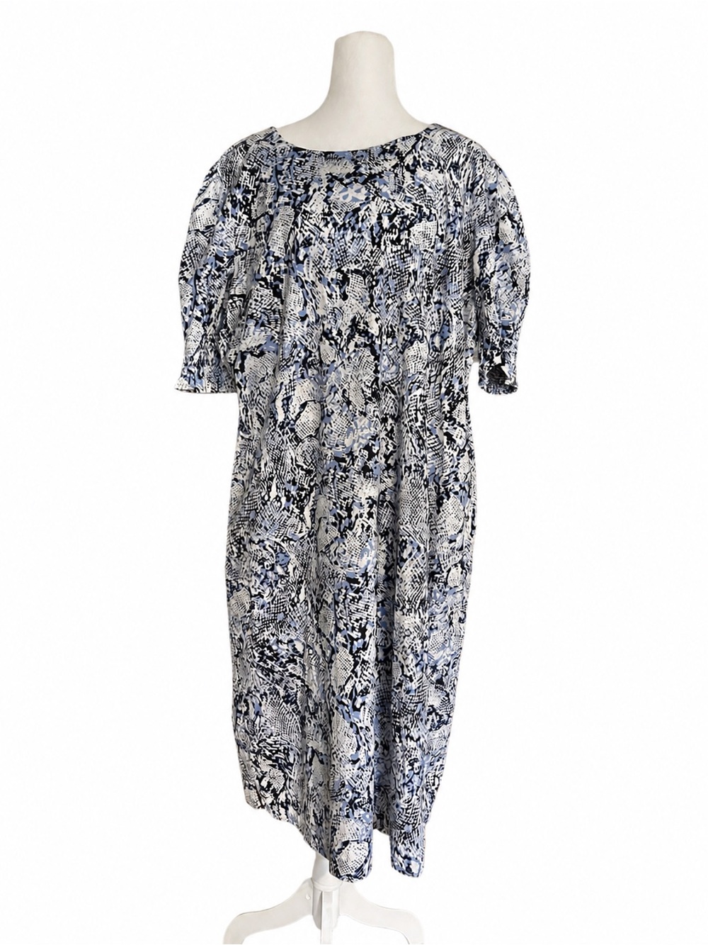 Chico's Smocked Puff Sleeve Reptile Snake Print Midi Dress Blue White Size 3 XL